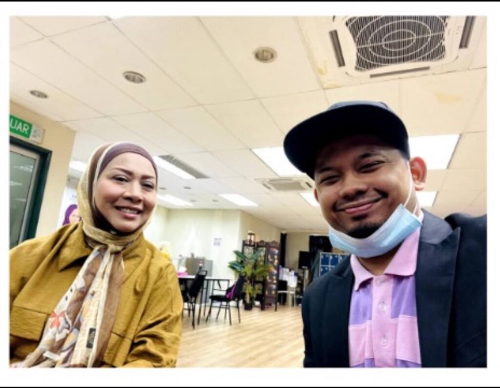 Pasukan Yuuki Global meraikan pencapaian syarikat